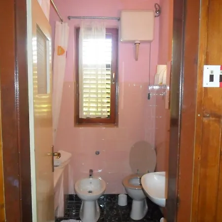 Yucca 3* トロギール