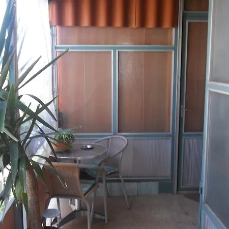 Yucca בית הארחה